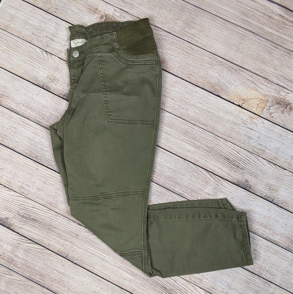 Jessica Simpson M Maternity Moto style green Jeans